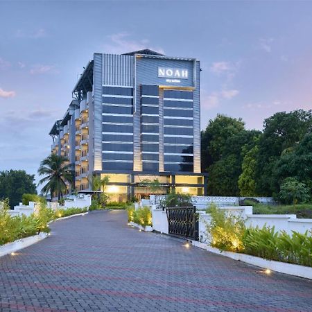 Noah Sky Suites Kochi Eksteriør billede