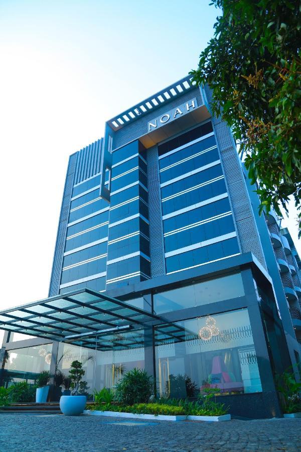 Noah Sky Suites Kochi Eksteriør billede