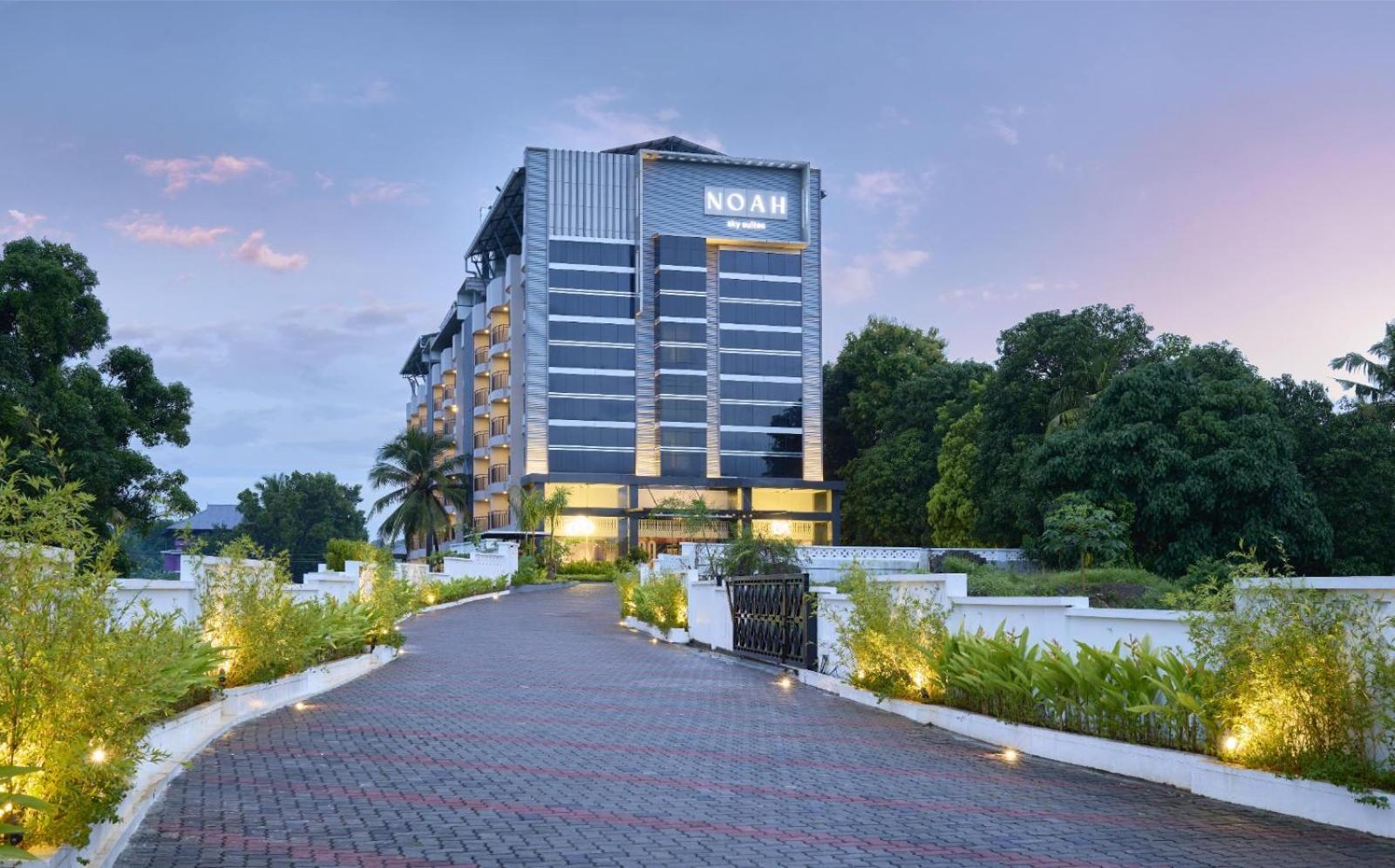 Noah Sky Suites Kochi Eksteriør billede